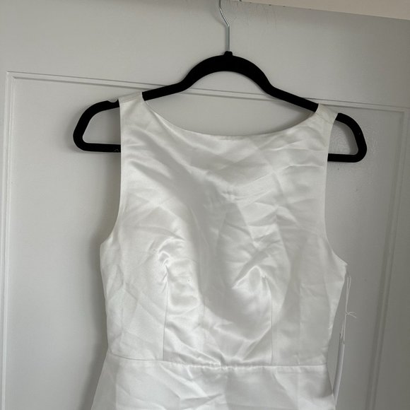 NWT Reformation Zenni Satin Bridal Mini Dress Sz 10 Ivory A-line V-Back Fitted - Picture 4 of 10